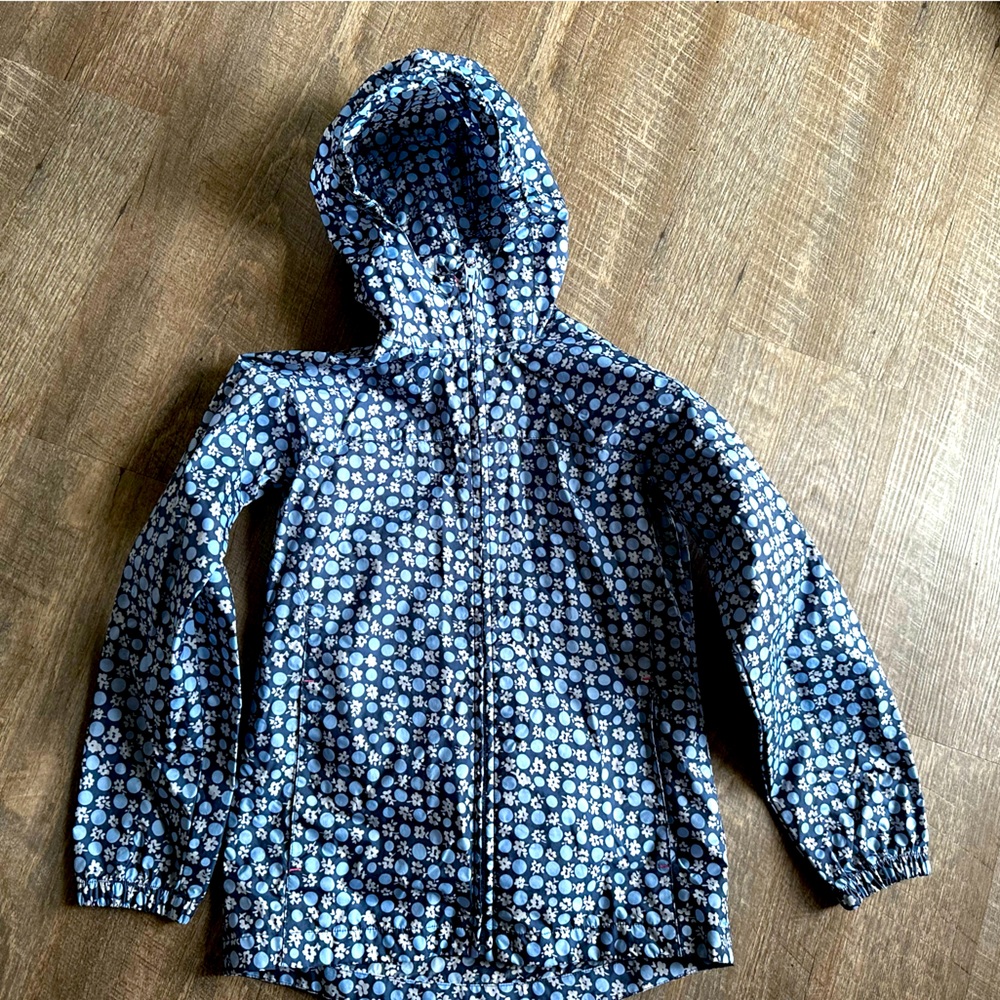 EUC Lands End rain coat size 7/8